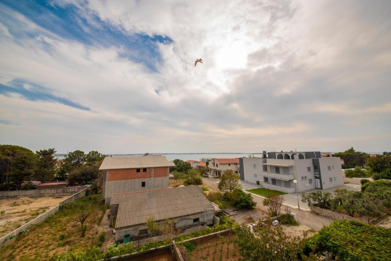 Apartman Eva Vrsi Bagian luar foto